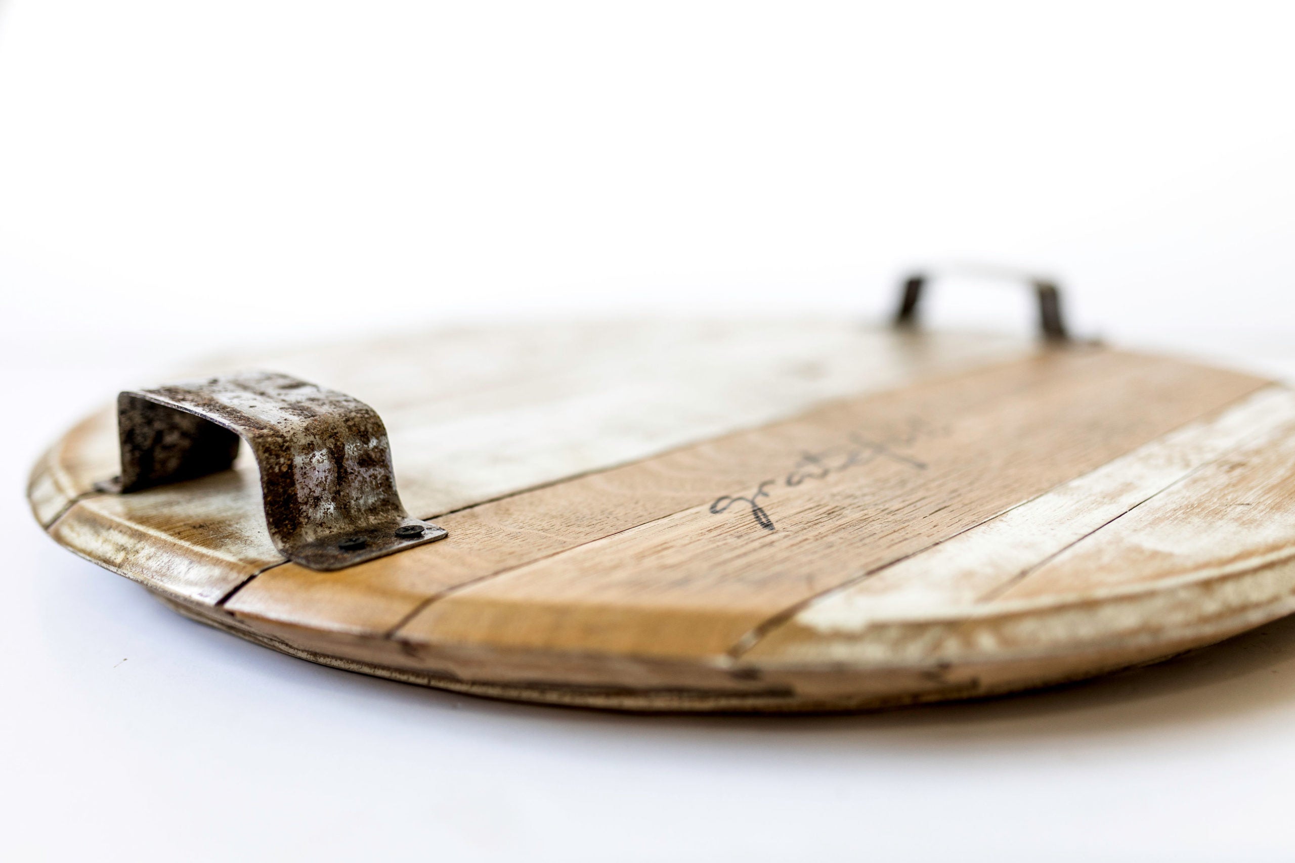 Bourbon Head Tray in Whitewash Finish